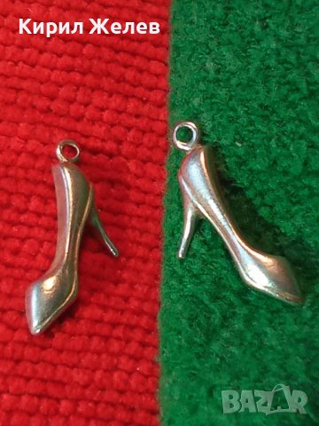 Две ЕЛЕГАНТНИ СРЕБЪРНИ ДАМСКИ ПАНТОФКИ ОБУВКИ - АРТ ВИСУЛКИ 40055