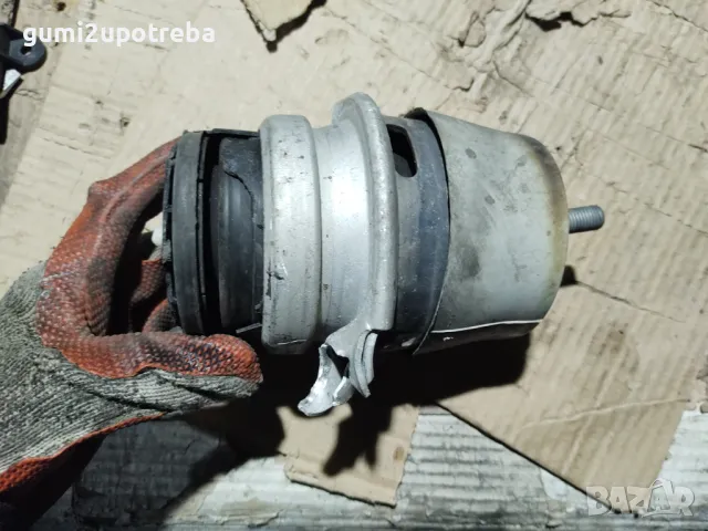 Тампон за Двигател Porsche Cayenne 3.0D 92A/2012г със Щети по Корпуса