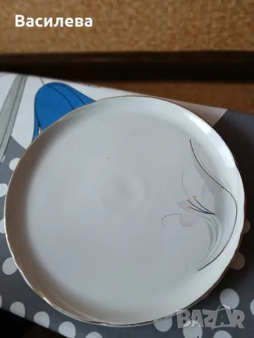 Продавам порцеланови плата, снимка 2 - Чинии - 49020690