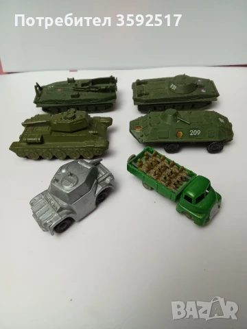 Ретро военна техника