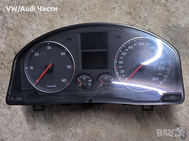 Километраж табло за Голф 5 Volkswagen Golf 5 VD0 1K0920852B / 1K0 920 852 B