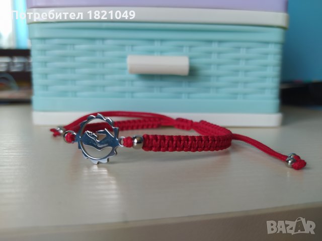 Червена гривна за късмет с елементи от стомана, снимка 12 - Гривни - 33082307