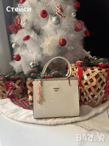 Дамски чанти Guess , снимка 4 - Чанти - 52857312