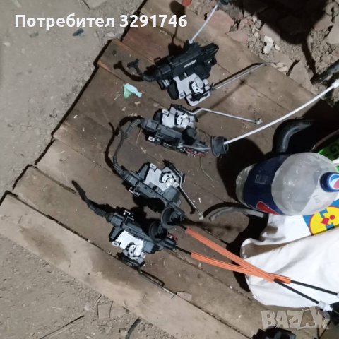 Брави за Ауди А4 комби 2003г преден,ляв-десен и задни 8Е1837016С, снимка 1