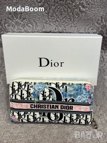 ✨Christian Dior различни цветове уникални дамски портмонета с кутия✨, снимка 8 - Портфейли, портмонета - 43420549
