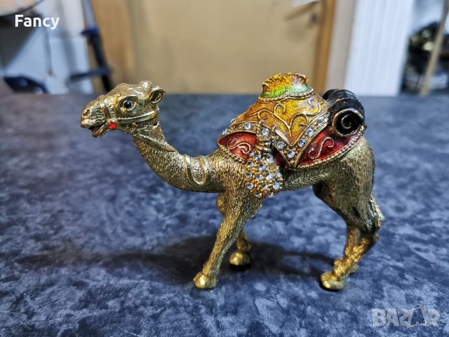 Бронзова камила за бижута , снимка 6 - Антикварни и старинни предмети - 43336259