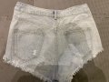 Н&М нови къси дънки S размер, снимка 3
