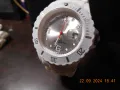 new watch silicon strap - чисто нов, снимка 3