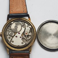 Позлатен мъжки механичен часовник Avia Olympic 17 jewels, снимка 11 - Антикварни и старинни предмети - 38840347