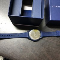 часовник Tommy Hilfiger, снимка 6 - Дамски - 26975713