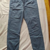 Син панталон на RESERVED за ръст 164 см., снимка 2 - Детски панталони и дънки - 40383976