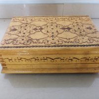 Дървена кутия 22 х 13.5 h 6.5 cm , снимка 1 - Други стоки за дома - 37288642