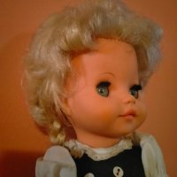 Колекционерска кукла народна носия ретро 32 см, снимка 8 - Колекции - 44106485