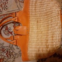 Сламена чанта с оранжеви елементи, снимка 2 - Чанти - 33226780