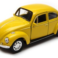 Volkswagen Beetle - мащаб 1:36 на Welly моделът е нов в кутия VW, снимка 1 - Колекции - 43477725