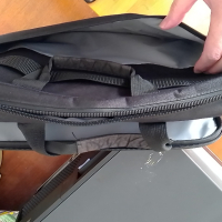 Чанта за лаптоп Hp, снимка 7 - Лаптоп аксесоари - 44865530