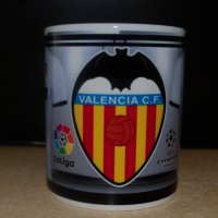 Футболна чаша на FC VALENCIA с име и номер!Уникални фен артикули на Валенсия!2021!, снимка 2 - Фен артикули - 32455177