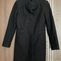 Вталено вълнено палто Zara, снимка 2 - Палта, манта - 39083373