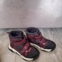 Зимни обувки Ponki, снимка 1 - Детски боти и ботуши - 43831617