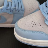 Нови Маратонки Nike Air Jordan 1 Low Icy Blue Размер 39 Обувки , снимка 5 - Маратонки - 40258817