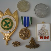 Лот стари медал плакети кокарди, снимка 1 - Колекции - 37866406