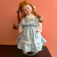 Порцеланова кукла Elke Hutchens 1988 43 см, снимка 2 - Колекции - 37574499