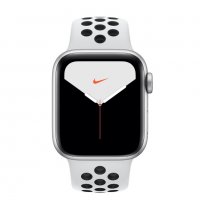 APPLE WATCH NIKE SILVER CASE/PURE PLATINUM BLACK SPORT BAND 44MM SERIES 5, снимка 2 - Apple iPhone - 26665651