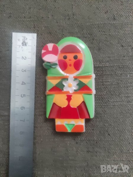 Продавам Голяма фигурка за мартеница - дете , носия, снимка 1