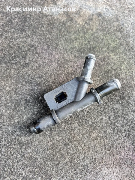 92-2592. Тройни водно съединение за Тойота Авенсис T27. 2009-2015г, снимка 1