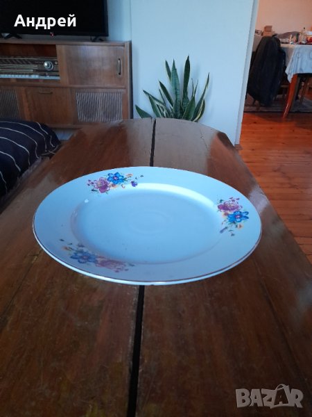 Стара порцеланова чиния,плато #8, снимка 1