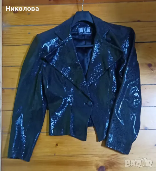 Ефектно черно кожено яке с уникален принт — стил и характер!, снимка 1