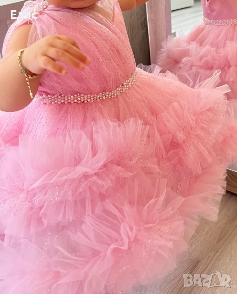 Еднакви рокли за мама и бебе, снимка 1