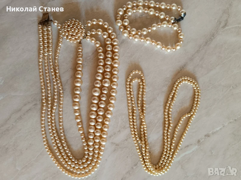 Продавам три перлени огърлици, снимка 1