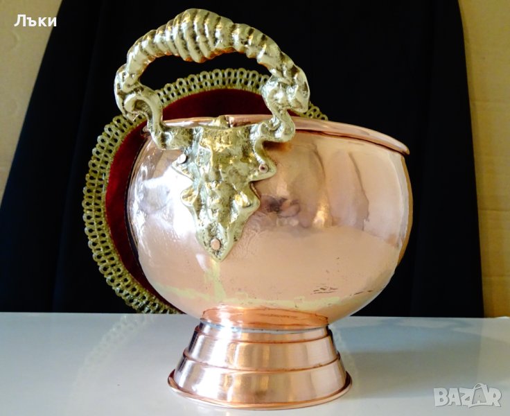 Меден съд с бронзови дръжки,лъвски глави. , снимка 1