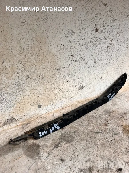 Държач водач задна броня десен за Мерцедес Ц-класа W204. A2048800830, снимка 1