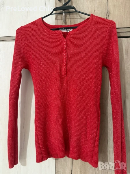 Червена блуза , снимка 1