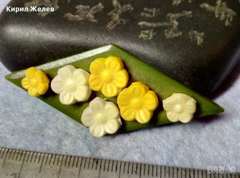 РОМБОВИДНА ВИНТИДЖ АРТ СТИЛ ФЛОРАЛНА БРОШКА 43525, снимка 1