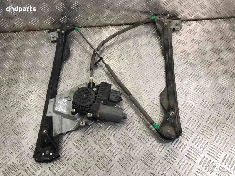 Преден десен стъклоповдигач Ford Focus,2001г., снимка 1