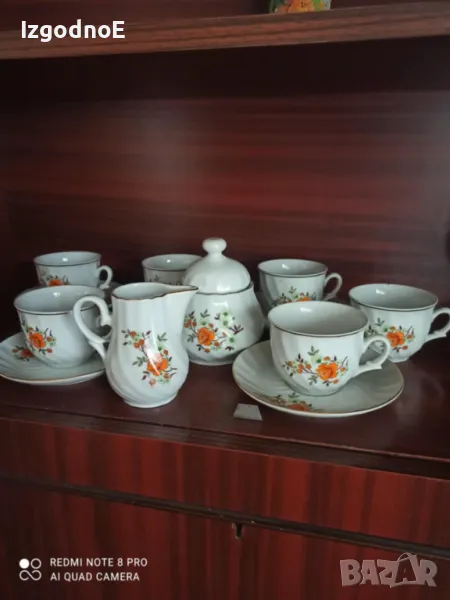 Стар порцеланов сервиз за чай или кафе, Български порцелан, снимка 1
