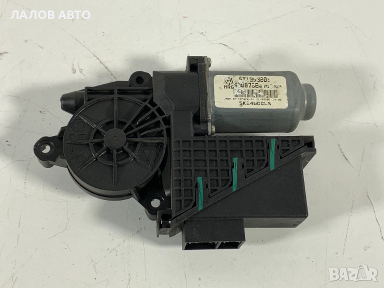 Предно ляво моторче стъклоповдигач Шкода Фабиа Predno lqvo motorche Skoda Fabia 6Y1959801, снимка 1