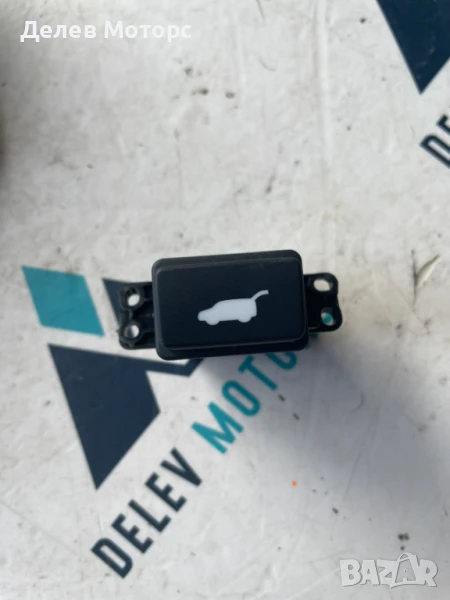 Бутон за багажник M87112 от Honda HR-V (RV) 1.5 eHEV I-MMD Hybrid (RV5) двигател LEC3, 131кс., снимка 1