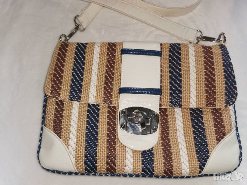 чанта марка SONDRA ROBERTS, снимка 1