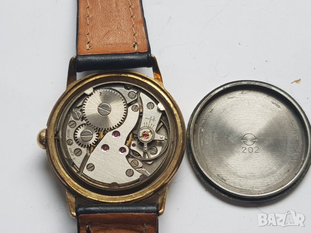 Позлатен мъжки механичен часовник Avia Olympic 17 jewels, снимка 11 - Антикварни и старинни предмети - 38840347