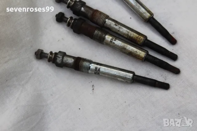 Подгревни свещи Форд Фокус 1 1.8d 100hp Ford Focus 1 0100226384 4броя комплект, снимка 2 - Части - 49281941