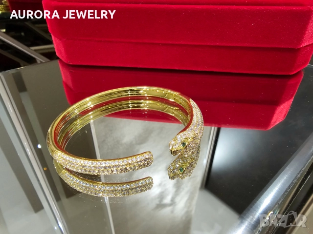 CARTIER Panthere de Cartier Gold Diamonds Дамска Гривна, снимка 2 - Гривни - 52854880