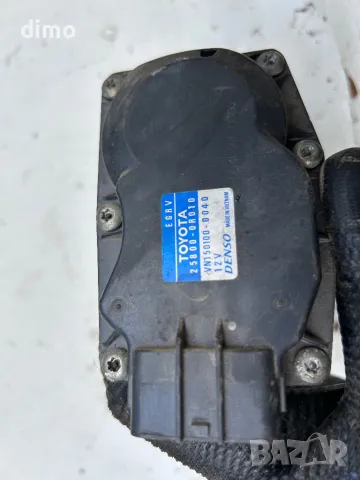 EGR клапан за Toyota 2.0 d-4d 2.2 d-cat 25800-0R010 Тойота, снимка 2 - Части - 47778684