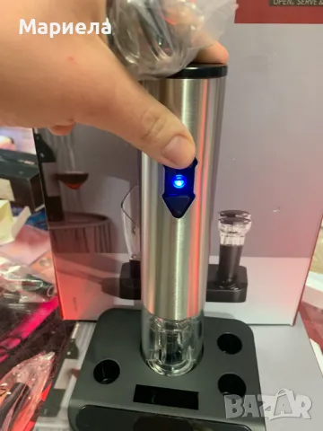 Аксесоари за Вино Комплект / Електрически Тирбушон ,Аератор,Тапа,Резец, снимка 8 - Други - 47798719