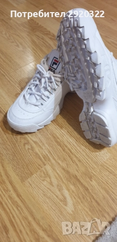 Мъжки маратонки Fila, снимка 2 - Маратонки - 52630449