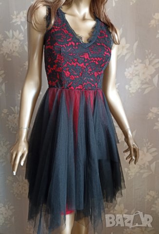 Нова италианска рокля в черно и червено, тюл и дантела М, снимка 7 - Рокли - 43601366