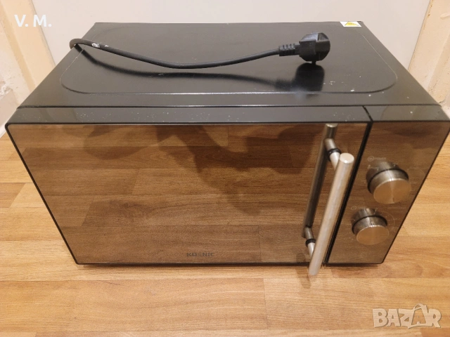 Микровълнова Koenic KMW 1221 B (700W) от Германия